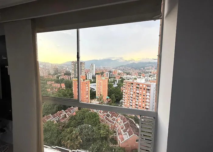 Hermoso Apartamento, En El Poblado