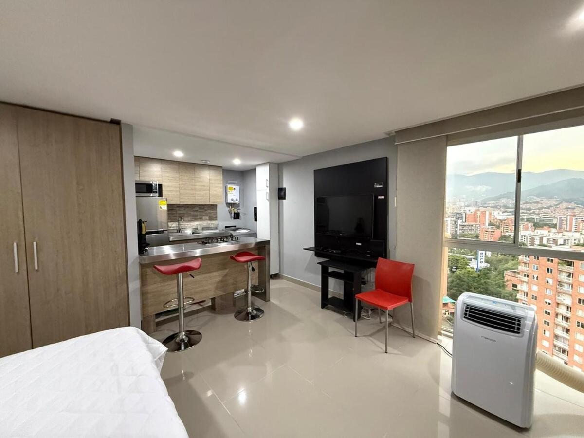 Hermoso Apartamento, En El Poblado *